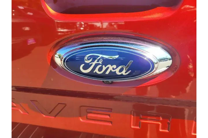 $23779 : Ford Maverick 2022 AWD XL 4d image 7