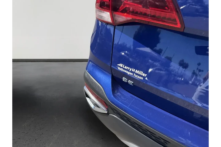 Volkswagen Taos 2022 SE 4dr image 6