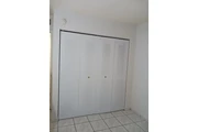 $1100 : Rento un cuarto thumbnail