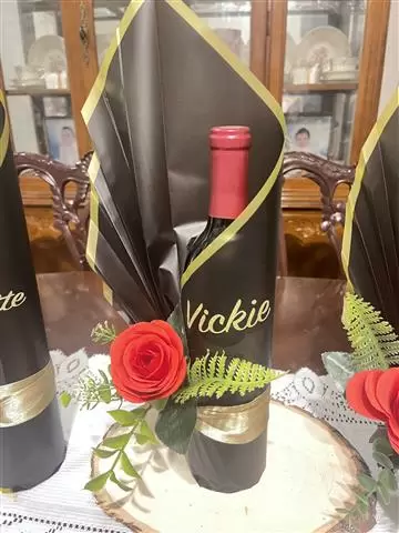 $20 : BOTELLAS PERSONALIZADAS image 5