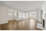 $2480 : 3Bed 2Bath House in South Gate thumbnail