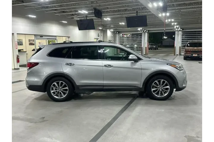 $7500 : Hyundai SANTA FE 2017 SE 4dr image 8