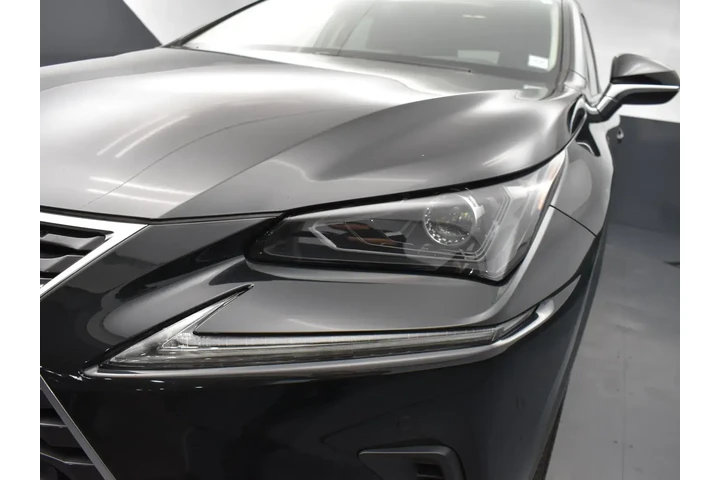 $26652 : Lexus NX 300 2021 AWD 4dr Cr image 5