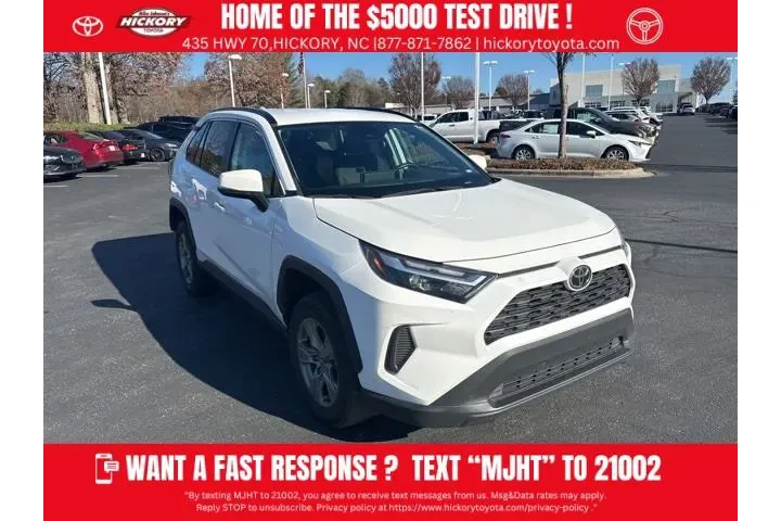 $26393 : Toyota RAV4 2024 XLE 4dr SUV image 1