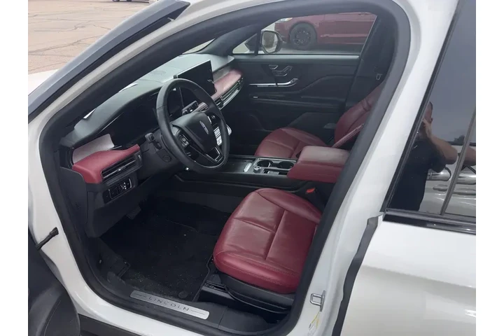 $36998 : Lincoln Corsair 2023 AWD Res image 2