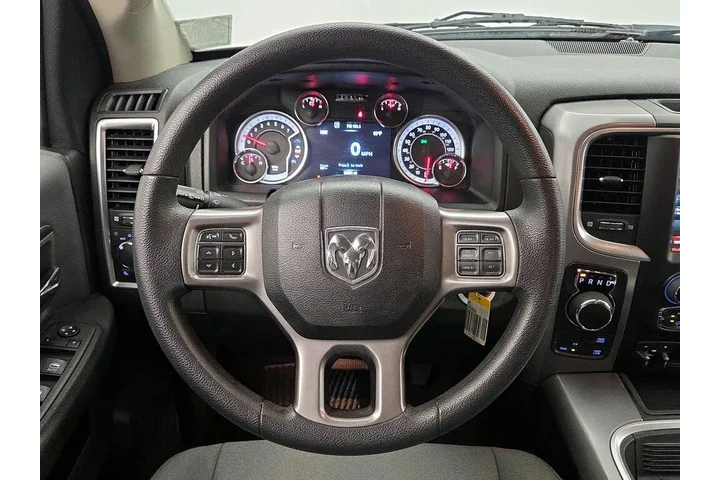$26998 : Ram 1500 Classic 2023 4x4 SL image 10