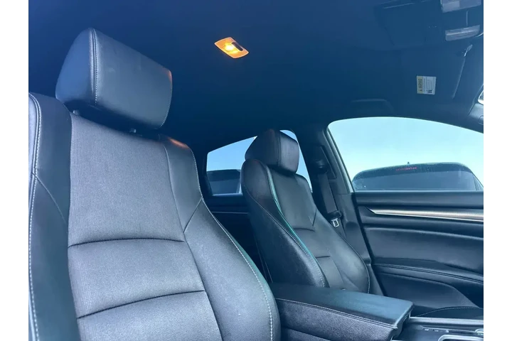 $18799 : Honda Accord 2019 Sport 4dr image 7