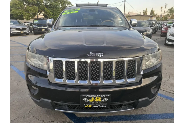 $9495 : 2011 Grand Cherokee Overland image 2