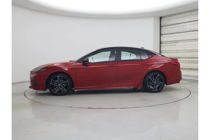 $29998 : Toyota Camry 2025 XSE 4dr Se image 3