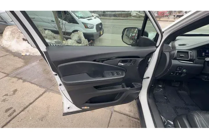 $25288 : Honda Passport 2021 AWD Elit image 9