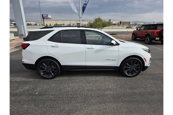 $24500 : Chevrolet Equinox 2022 RS 4d image 9