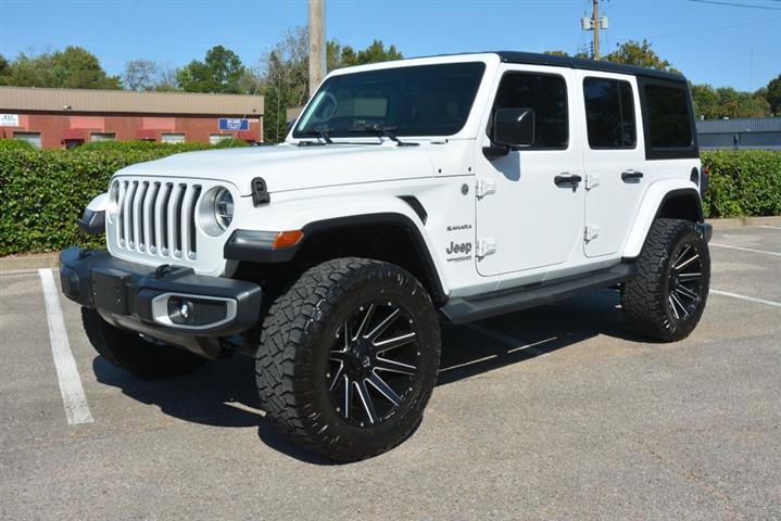 2018 Wrangler Unlimited Sahara image 1