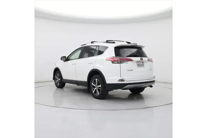$17998 : Toyota RAV4 2017 XLE 4dr SUV image 2