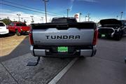 $67692 : 2024 Tundra Platinum thumbnail