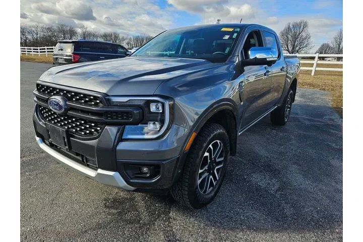 $39500 : Ford Ranger 2024 4x4 Lariat image 3