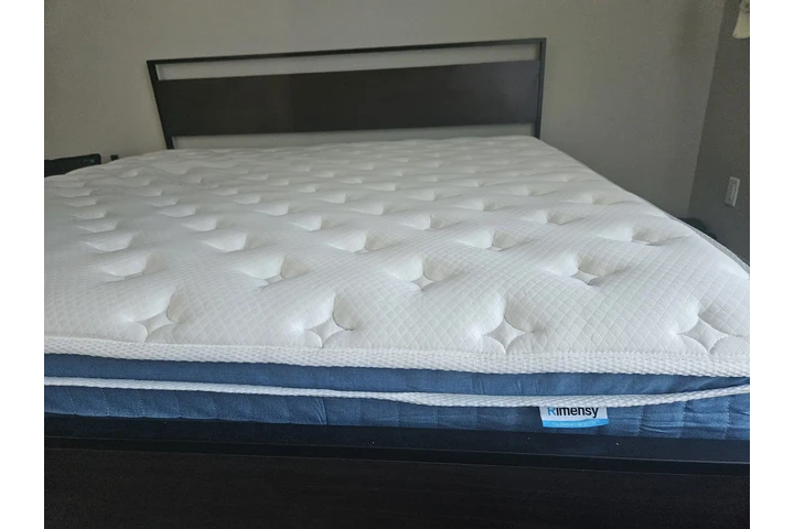 $130 : Colchon Kingsize seminuevo image 3