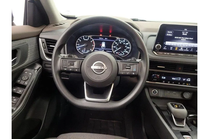 $20998 : Nissan Rogue 2023 SV 4dr Cro image 10