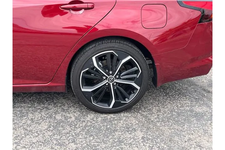 $23423 : Nissan Altima 2025 2.5 SR 4d image 5