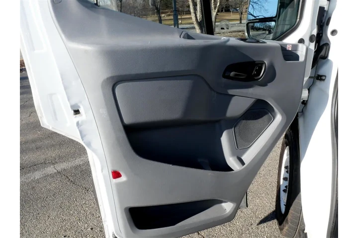 $17889 : 2019 Transit Van T-150 148" M image 8
