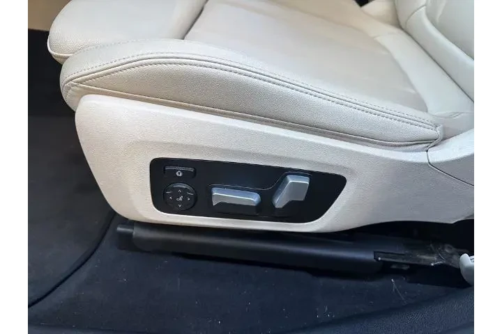 $26215 : BMW X3 2021 sDrive30i 4dr Sp image 7