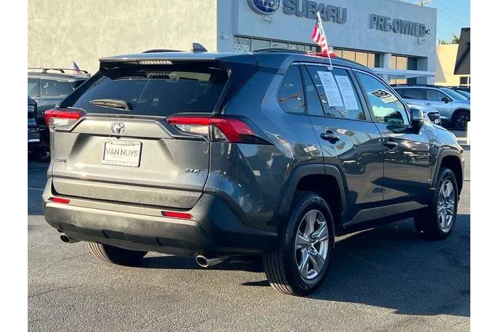 $26995 : Toyota RAV4 2023 XLE 4dr SUV image 6