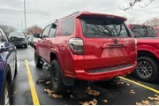 $36995 : Toyota 4Runner 2023 4x4 SR5 thumbnail
