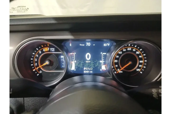 $23147 : Jeep Wrangler Unlimited 2021 image 10