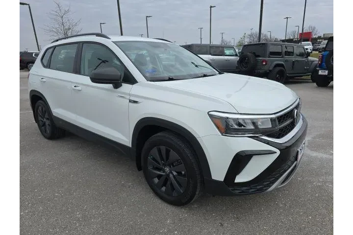 $21000 : Volkswagen Taos 2022 AWD S 4 image 7