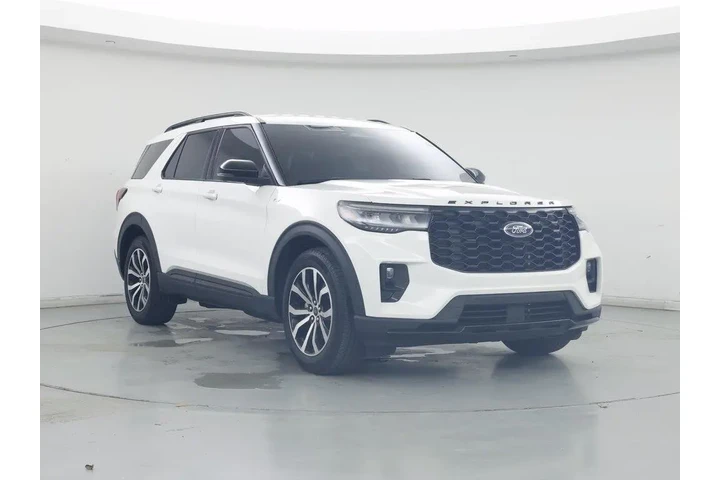 $39998 : Ford Explorer 2025 ST-Line 4 image 1