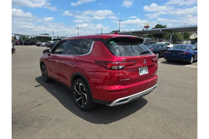 $25900 : Mitsubishi Outlander 2024 SE image 1