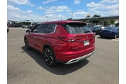 $25900 : Mitsubishi Outlander 2024 SE thumbnail
