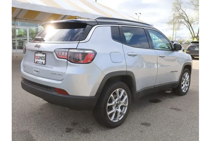 $23799 : Jeep Compass 2025 4x4 Limite image 10