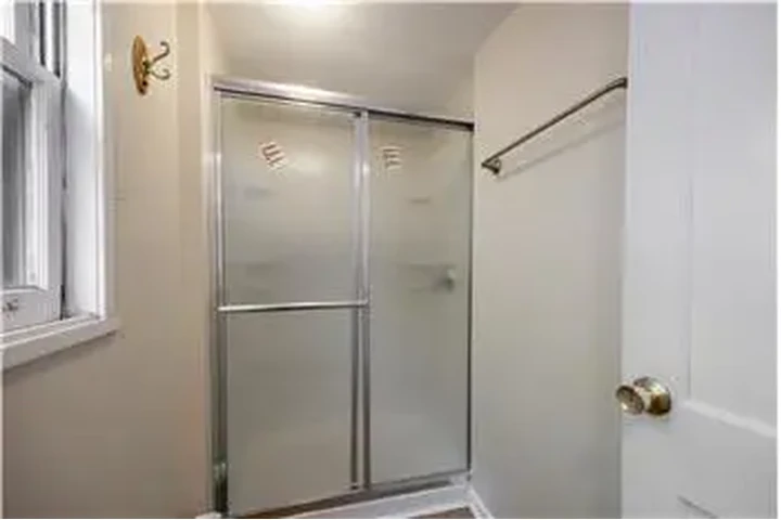 $1750 : Rental property with 0 bedro image 7