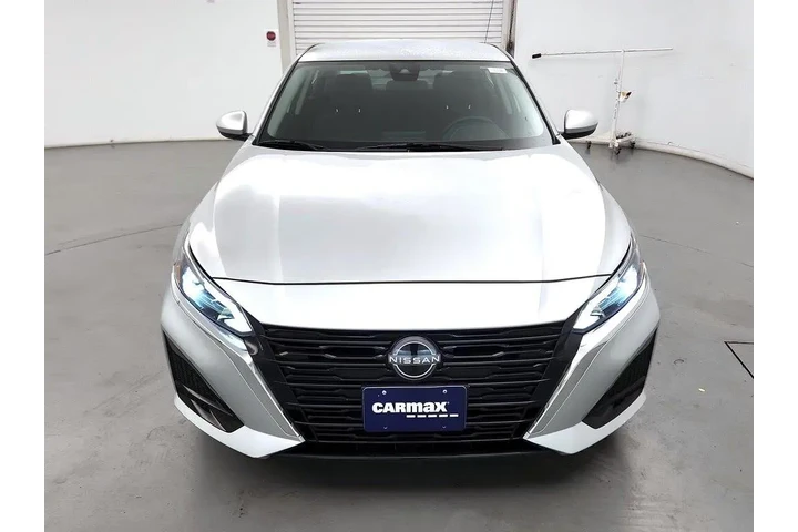$19998 : Nissan Altima 2023 2.5 S 4dr image 2