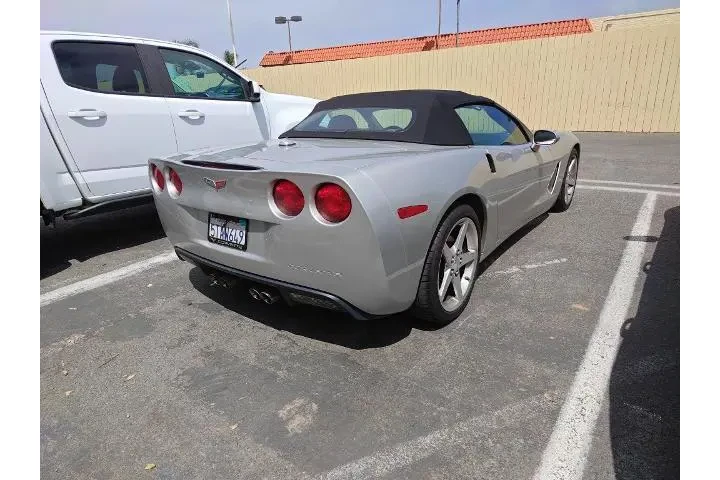 $24753 : Chevrolet Corvette 2005 2dr image 3