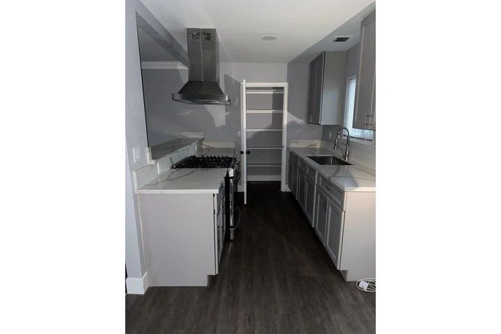 $1800 : Apartmento 1 recamara 1 baño image 2