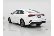 $15998 : Kia Forte 2023 LXS 4dr Sedan thumbnail