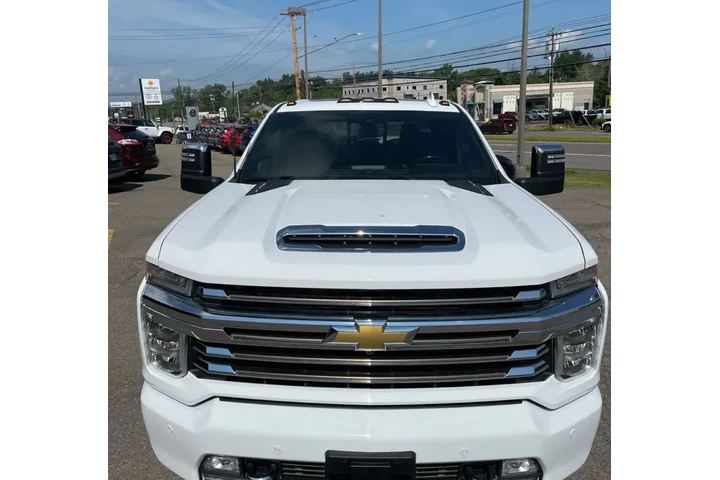 $63999 : Chevrolet Silverado 3500HD 20 image 9