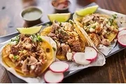 Hola, somos taqueros thumbnail