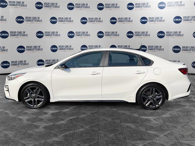 $20000 : PRE-OWNED  KIA FORTE GT-LINE image 2