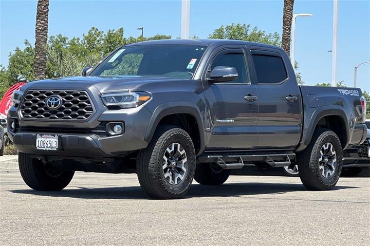 $40850 : Tacoma TRD Off-Road image 10