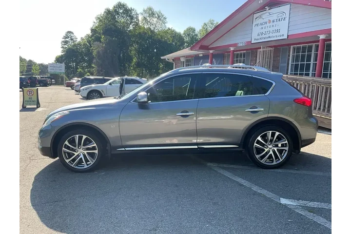 $14985 : INFINITI QX50 2017 4dr Cross image 8