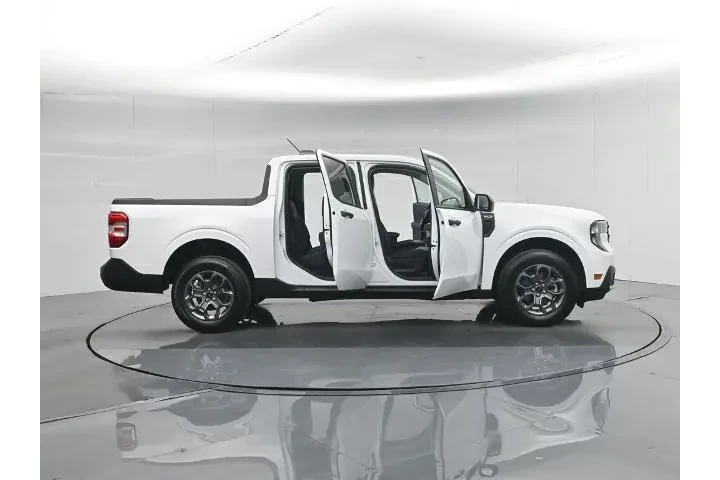 $32985 : Ford Maverick 2025 AWD XLT 4 image 5