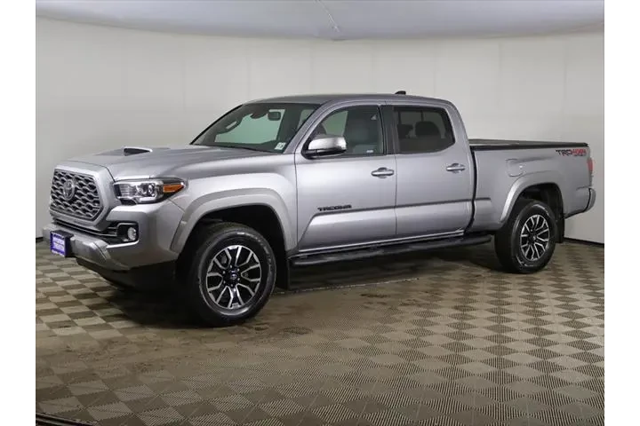 $29939 : Toyota Tacoma 2021 4x4 TRD S image 6