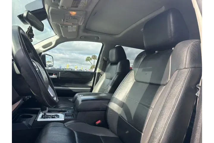 $37598 : Toyota Tundra 2020 4x4 Limit image 7