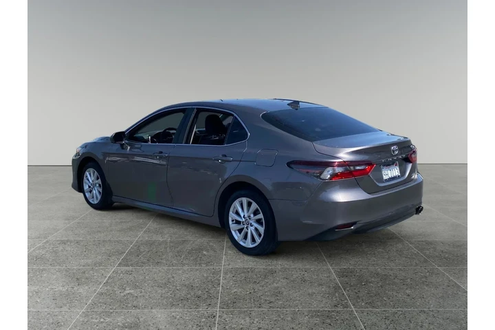 $24952 : Toyota Camry 2023 LE 4dr Sed image 3