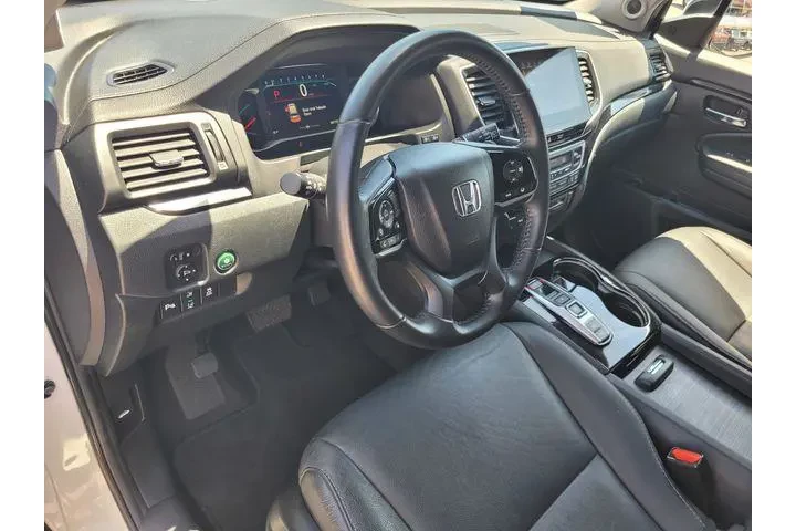 $33771 : Honda Pilot 2021 AWD Touring image 9