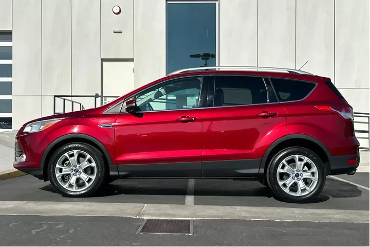 $15500 : Ford Escape 2016 Titanium 4d image 6