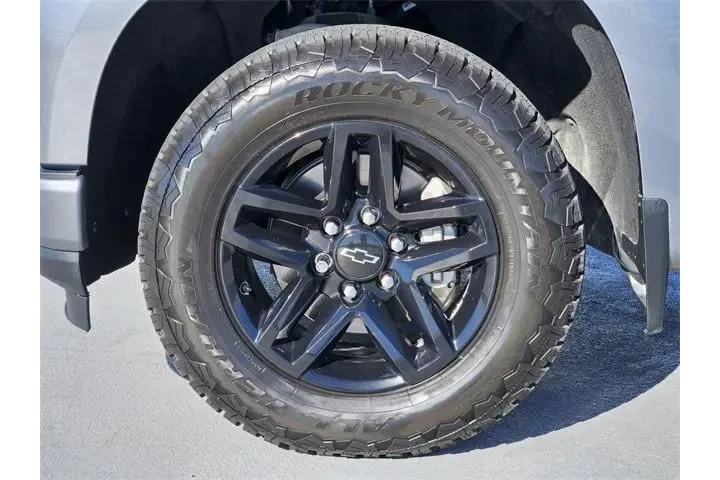 $26020 : Chevrolet Silverado 1500 202 image 10