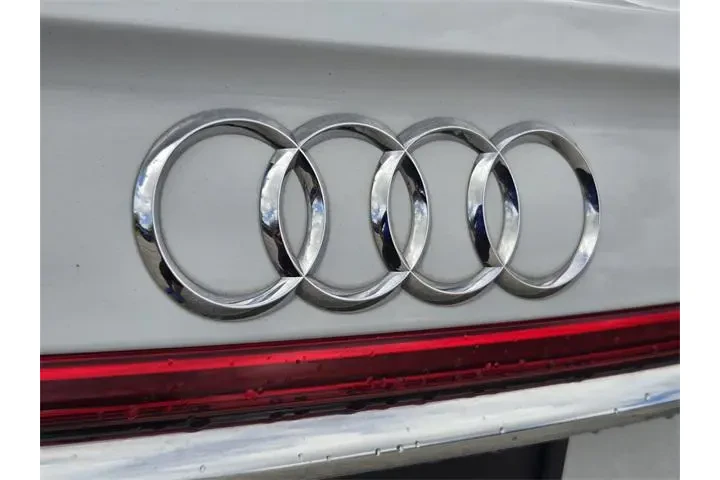 $33987 : Audi A8 L 2019 AWD quattro 5 image 9